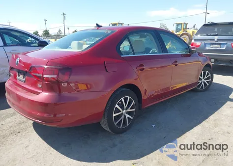 2018 Volkswagen Jetta 1.4T Se/1.4T Wolfsburg Edition z USA, uszkodzony, nr VIN 3VWDB7AJ2JM216665